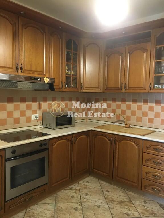 Affitto,Appartamento 3+1, in Via Barricade, 1200 euro/mese