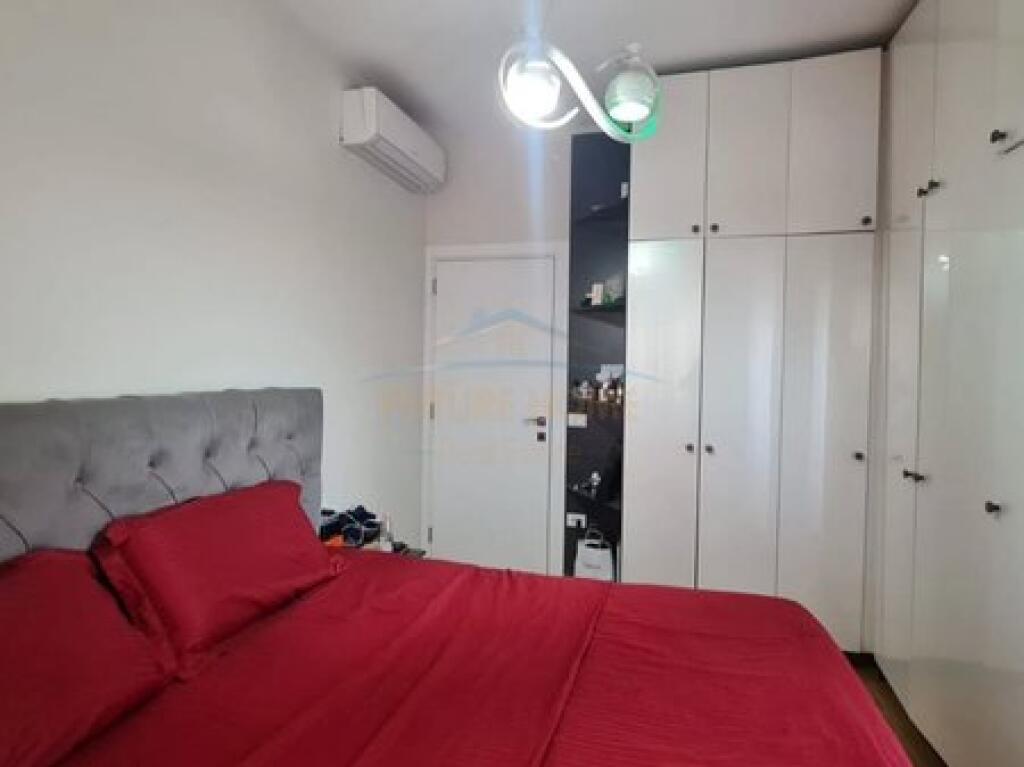 In vendita, Appartamento 2+1, Nuova Maternità.