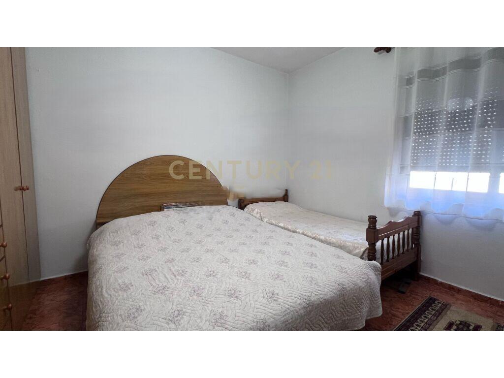 Apartment 1+1 for rent in the 21 Dhjetori area