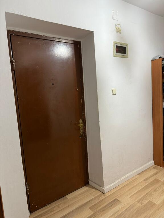 Jepet Apartament me qera