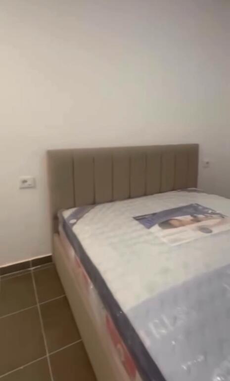 Yzberisht,jepet me qira apartament 1+1! 550 Euro