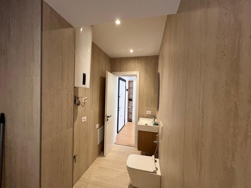 Apartament 1+1 per qira ne Myslym Shyr