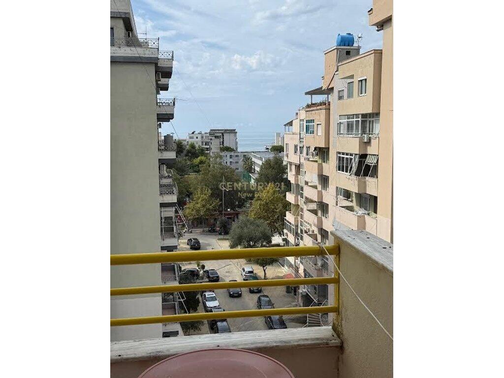 Studio apartment for rent on the beach 300 Euro