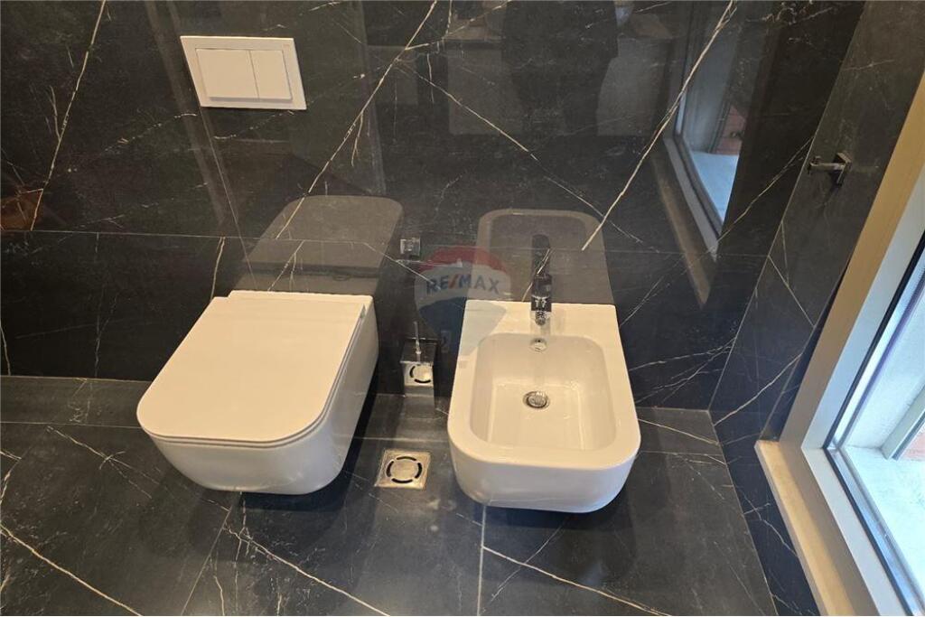 Apartament - Për Qira - Kompleksi Delijorgji, Tiranë