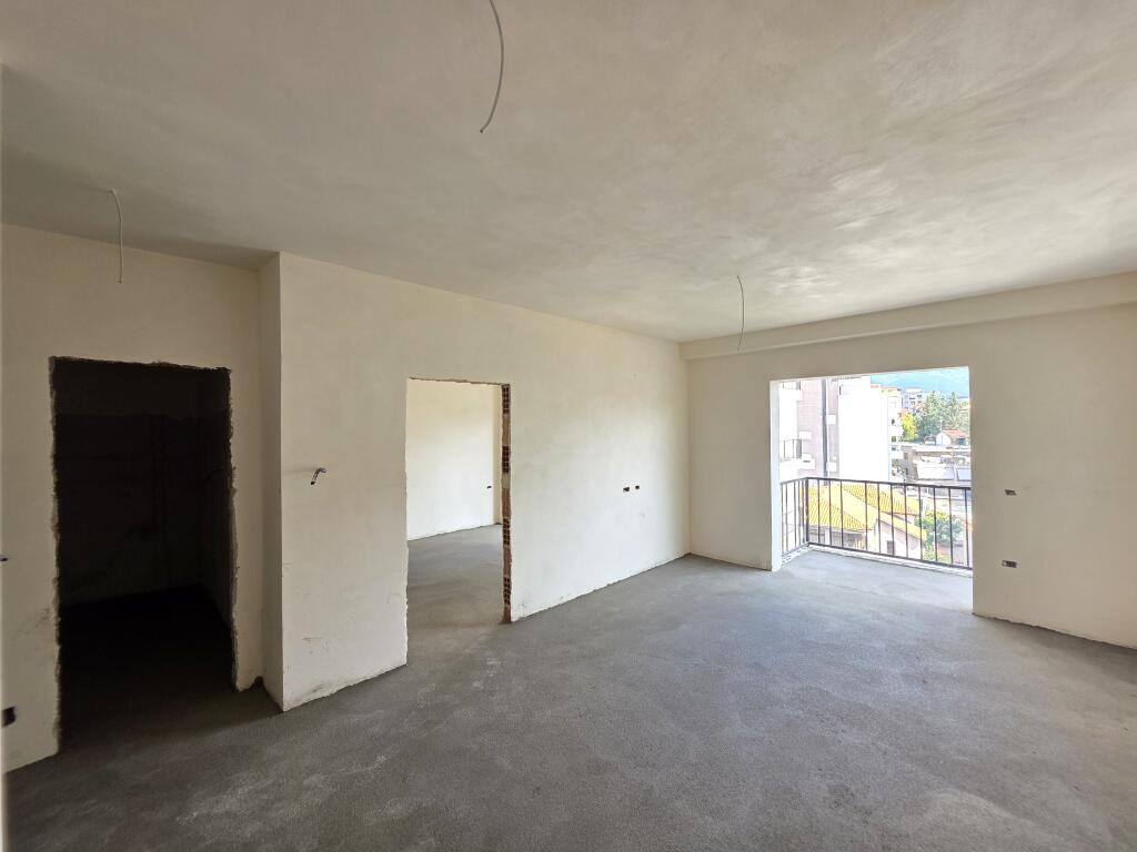 Apartment 1+1 Dibres Street, Opposite Qsut, Amerikan 2