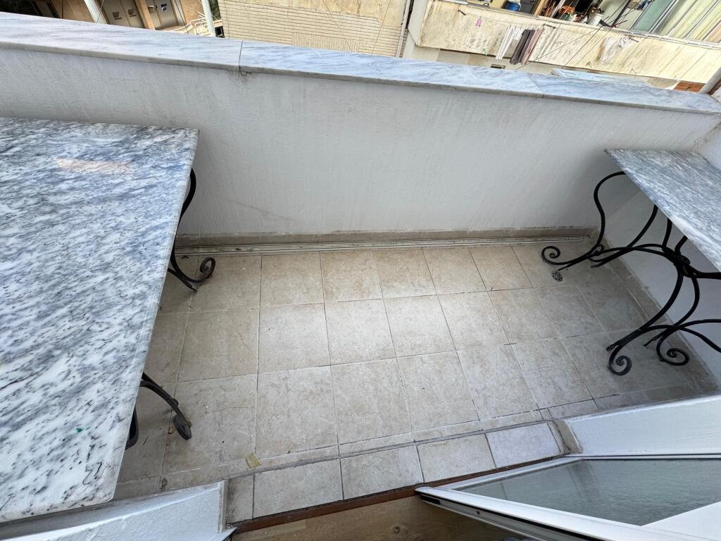 🏢 Office for Rent 📍 Wilson Square💶 Price: 800 € (negotiable)
