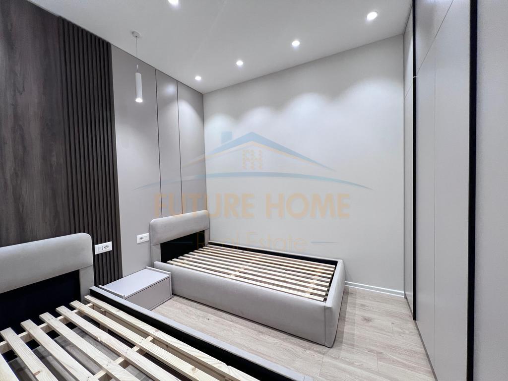 For sale, Apartment 2+1, 21 Dhjetori, Tirana.