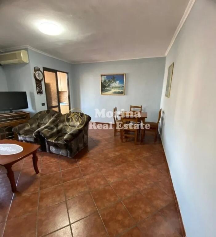 Qera , Apartament 1+1 , Rruga e Bardhok Biba , 550 euro/ muaj