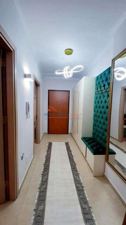 Apartament 1+1 me Qira 5 Maji Tirane