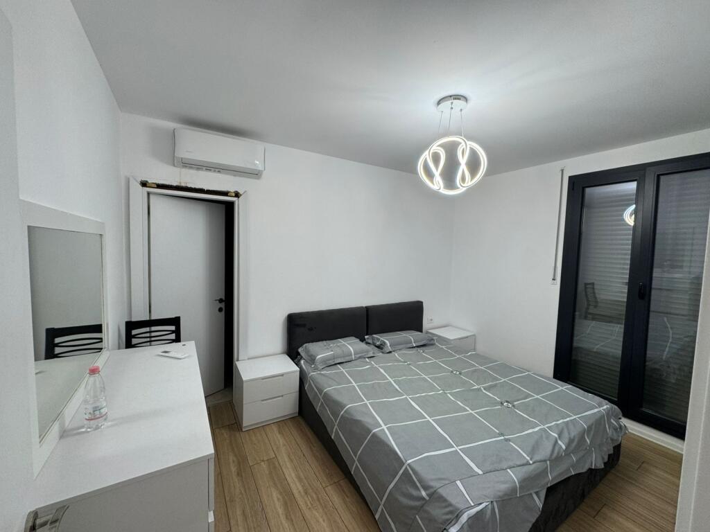 Apartament me qira 2+1 te kompleksi Zirkon!