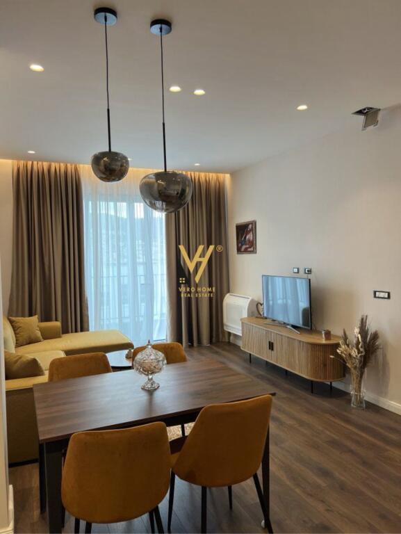 JEPET APARTAMENT 2+1+BLK ME QERA TE KOMUNA E PARISIT 1.100 EURO
