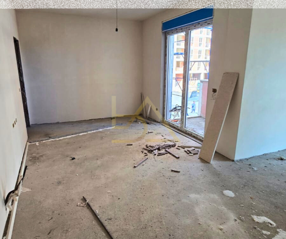 Shitet Apartament –Bulevardi i Ri, Tiranë