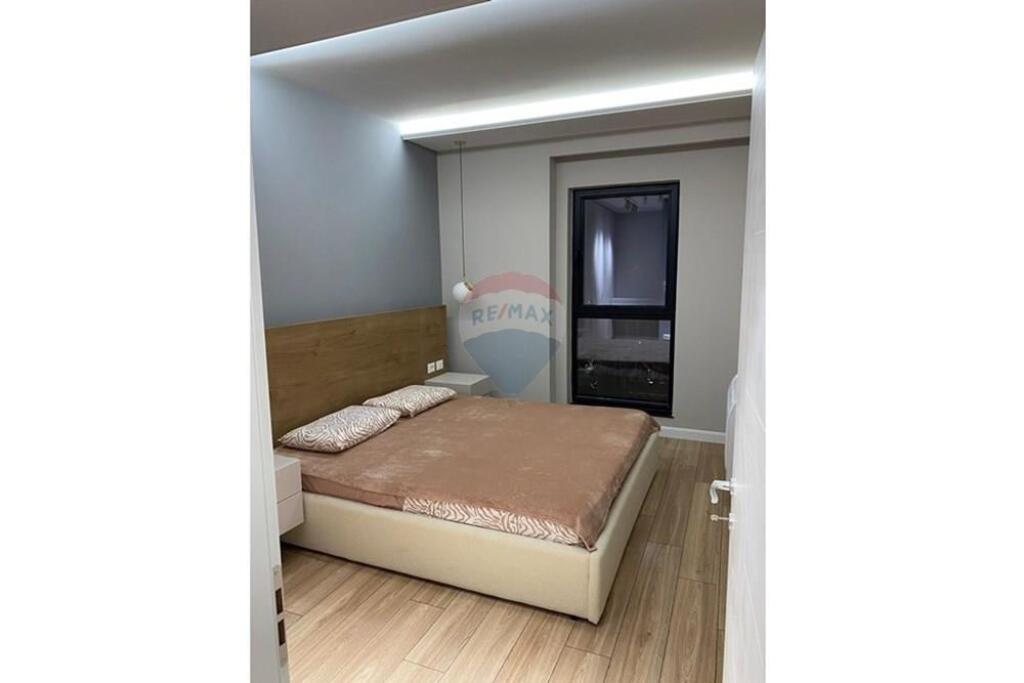 Apartament me qira 1+1 te Garden Building, Rruga Kavajes