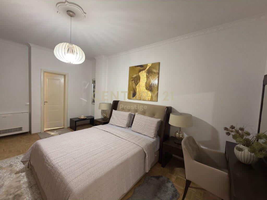 APPARTAMENTO 3+1+2 + POSTO AUTO IN AFFITTO, VIA ELBASAN, TIRANA!