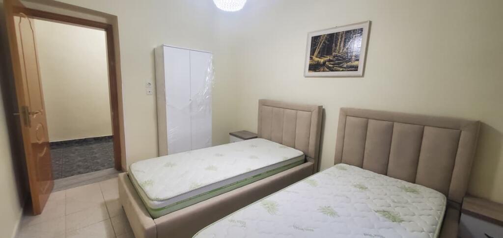 Apartament me qira rruga fortuzi 2+1