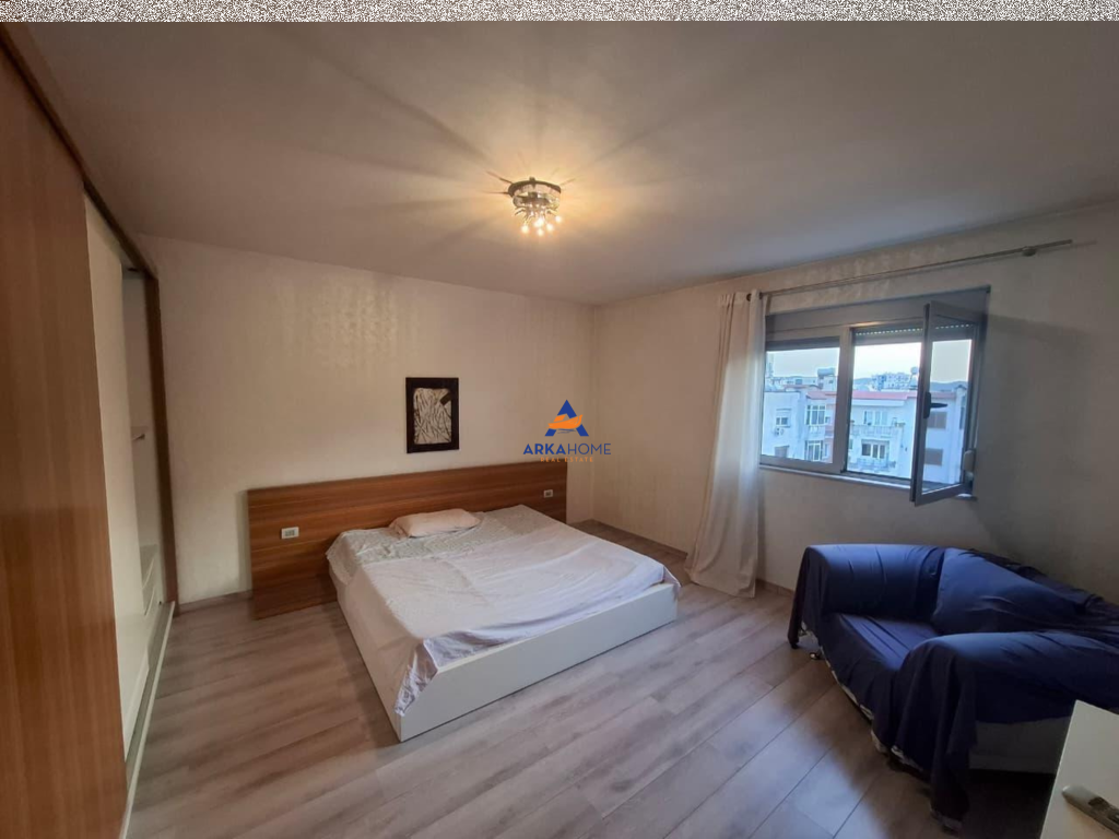 AFFITTASI APPARTAMENTO 2+1 "IN VIA HOXHA TAHSIM" 580 EURO
