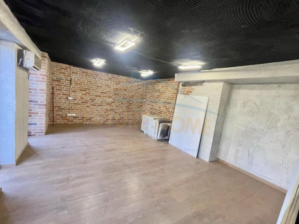 Affitto, Ufficio, Mercato Çam, Tirana.
