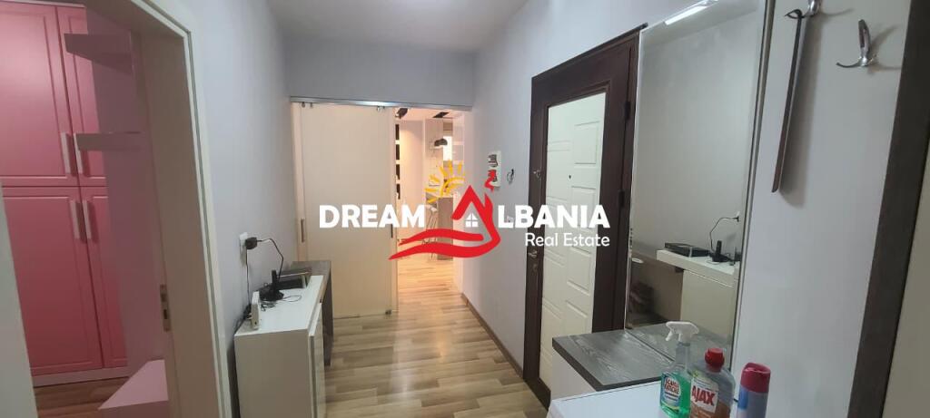 Super Apartament 2+1 me Qera ne Qender prane Muzeut (ID 42215402)