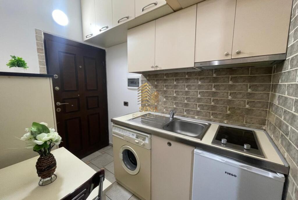 Qira, Garsoniere, 5 Maji, 380 Euro/muaj