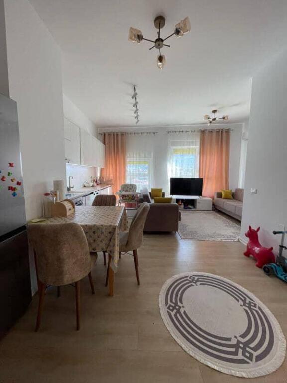 Apartament me qera 2+1 - 📍Ali Demi
