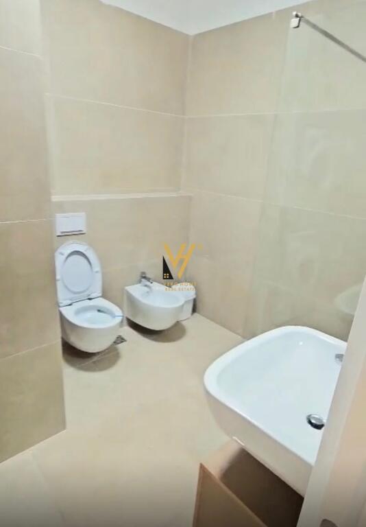 APPARTAMENTO 2+1+BLK IN AFFITTO A REZ.GARDEN-SIDE, ST. AIR ALBANIA 1.700 EURO