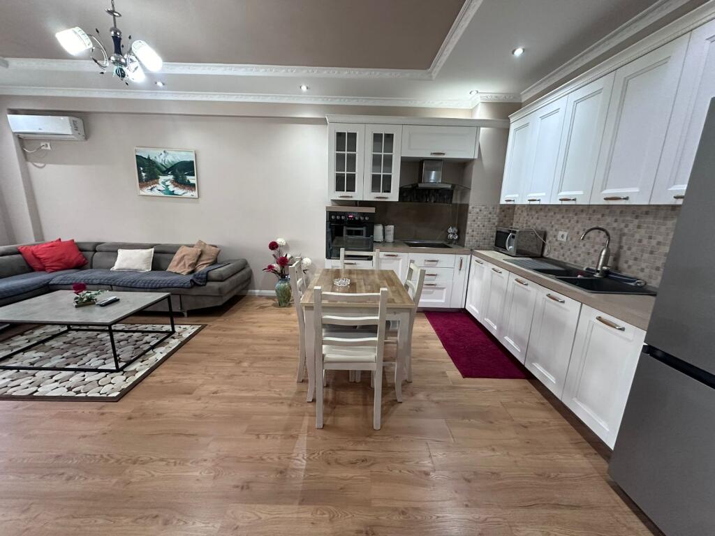 Apartament me Qera 2+1+2 , Kopeshti Zologjik