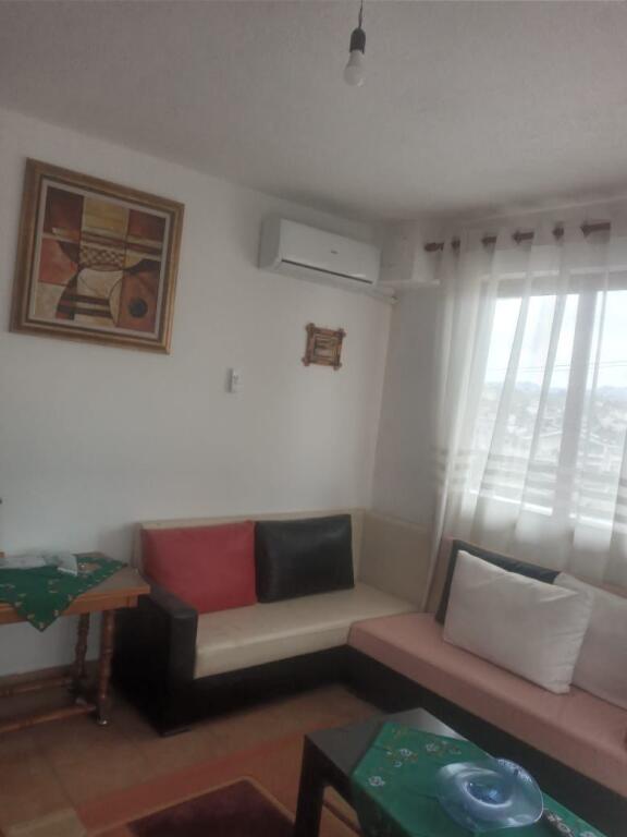 🏡 Appartamento 3+1 in affitto – Kodra e Priftit 🌳
