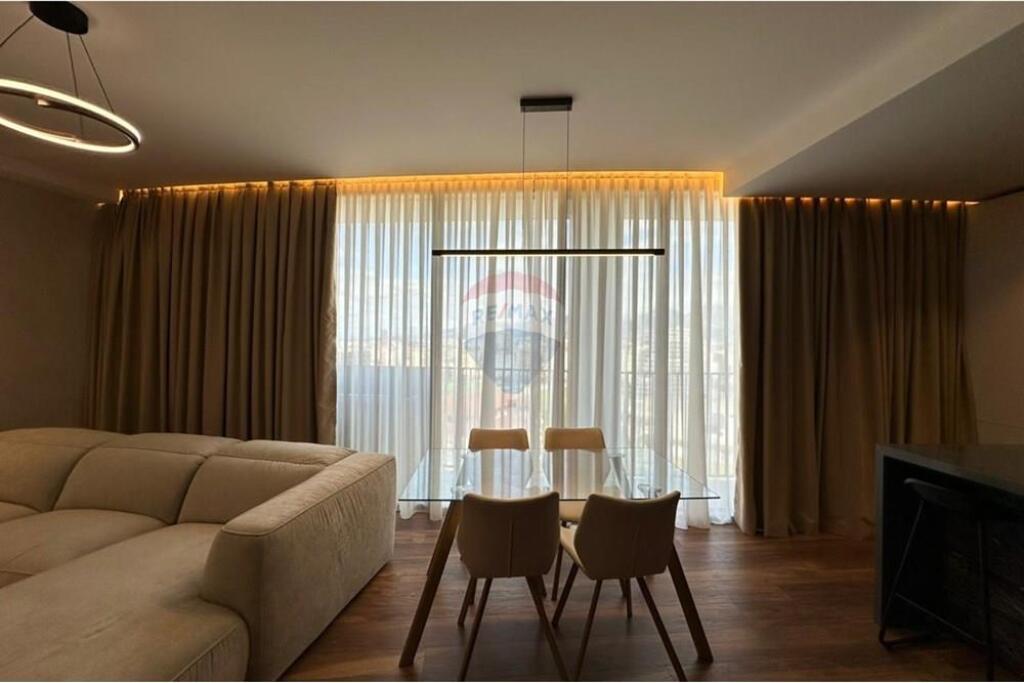 Apartament - Për Qira - Lake View, Tiranë
