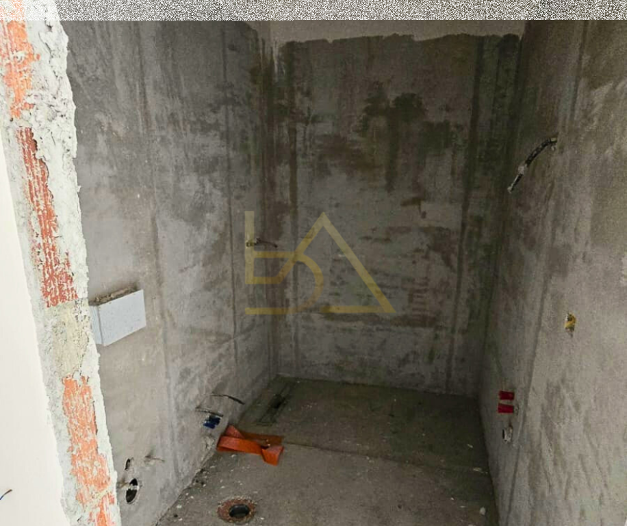 Shitet Apartament –Bulevardi i Ri, Tiranë