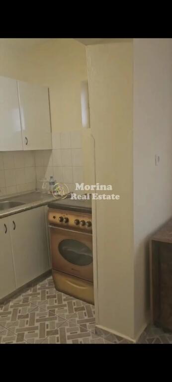 Qera,Apartament 3+1, Bulevardi i Ri,650euro/muaj