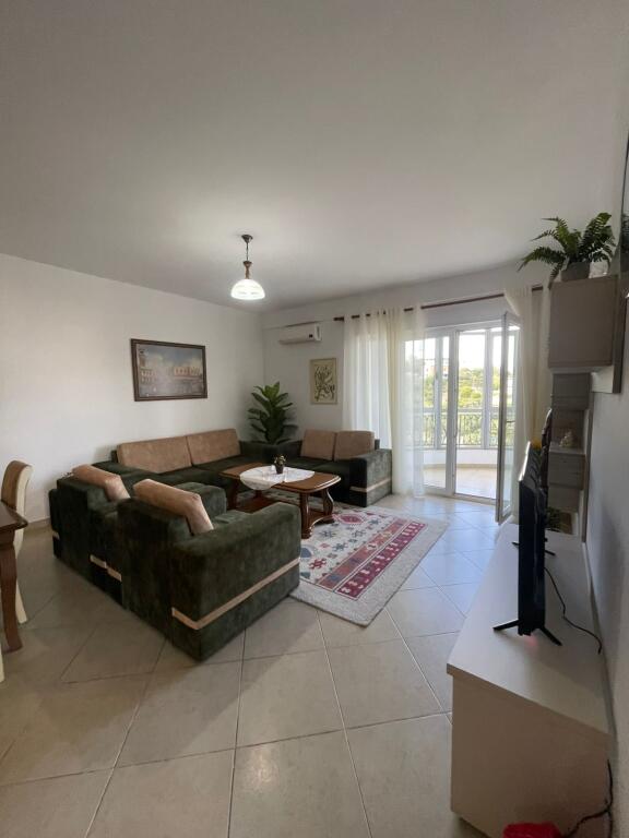 Apartament per qera  2+1 tek Salillari,kopshti zoologjik