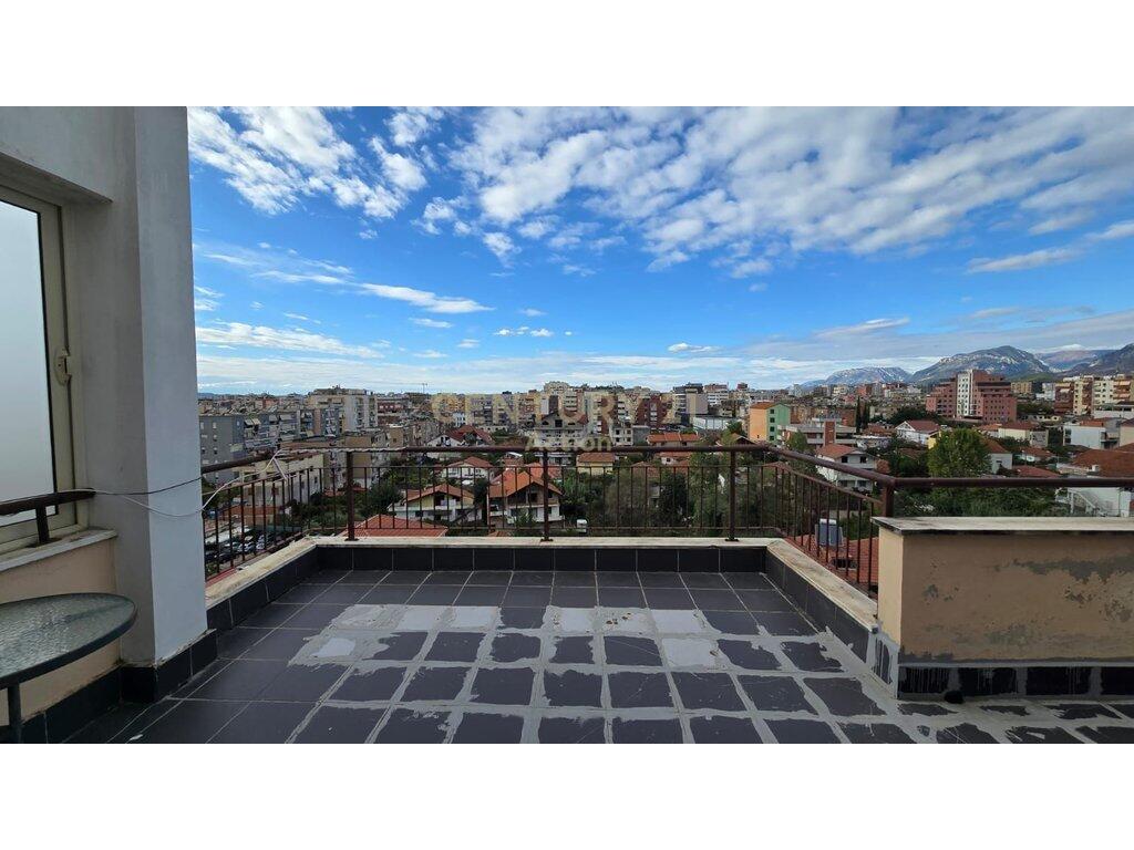 Apartament 2+1+2 për qira në Idriz Dollaku – Verandë 57m²