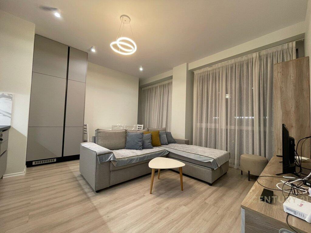 Shkolla e Kuqe, Super Apartament 1+1!