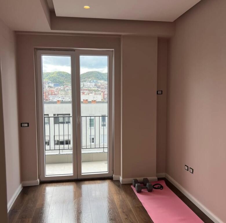 Apartment 2+1 for rent. at the Commune of Paris