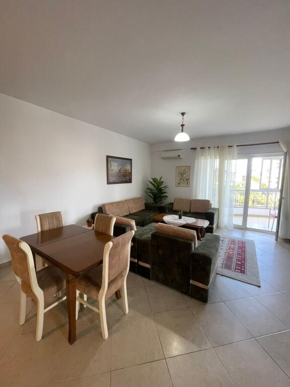 Apartament per qera  2+1 tek Salillari,kopshti zoologjik