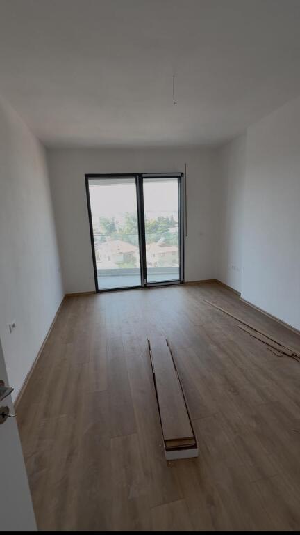 1+1 empty apartment for rent in Don Bosko!