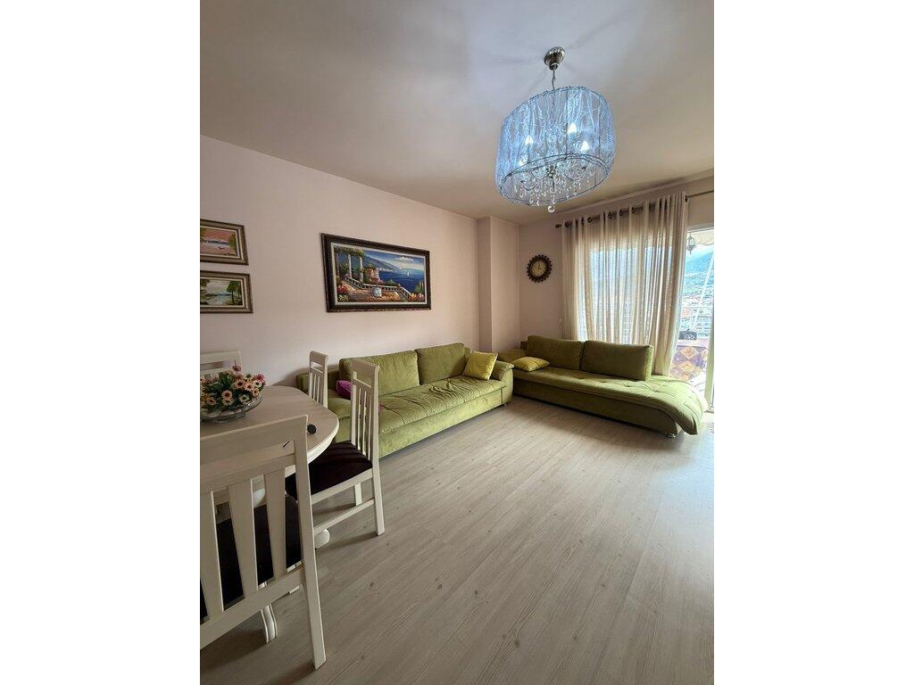 Vendesi in vendita 2+1 – Vicino all'Hotel Pogradeci, Pogradec