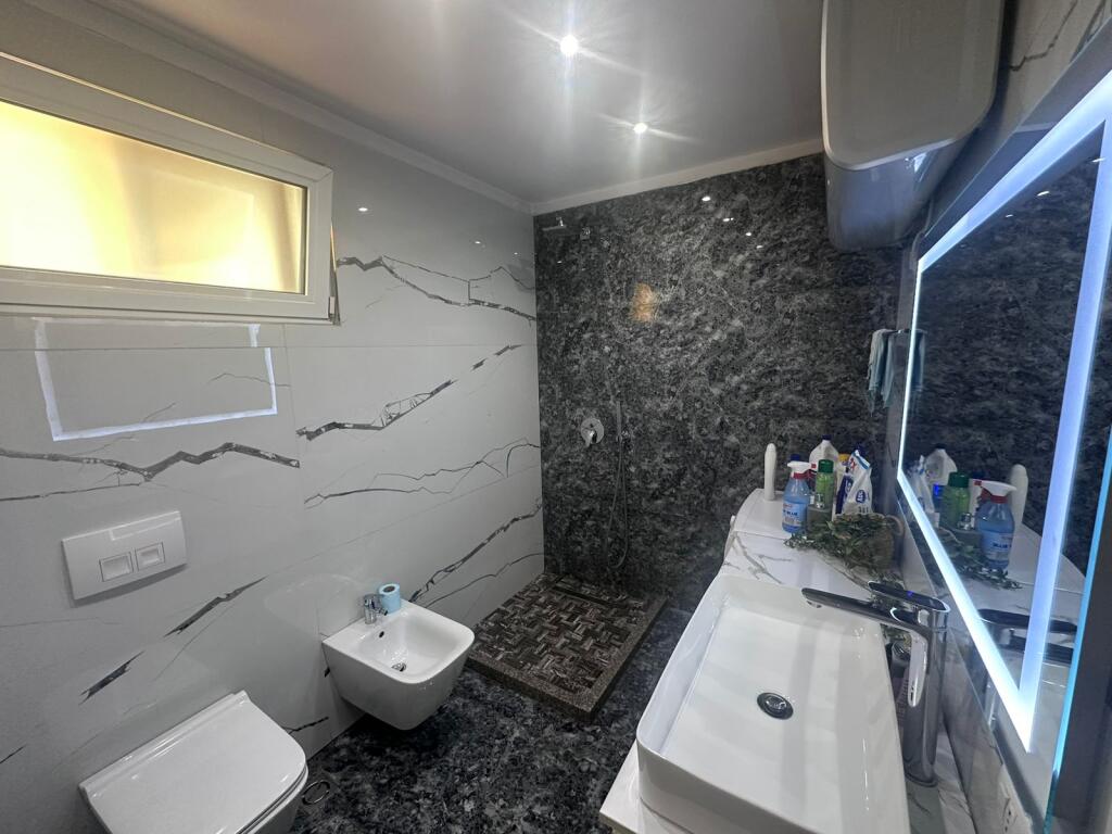 Apartment for sale 2+1+2 – Ring Center, Zogu i Zi