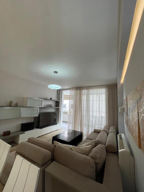 🏡Jepet me qera apartament 2+1+ Ballkon tek Mine Peza !