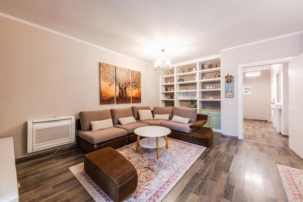 Super apartment 2+1+2 for rent at Colombo Complex, Lake