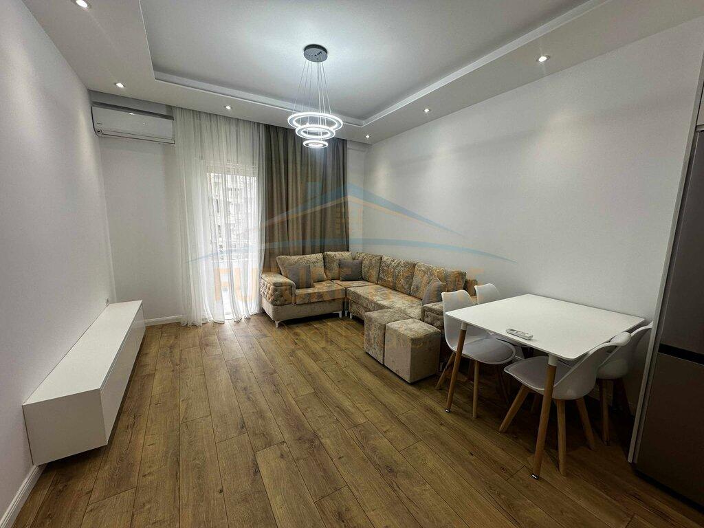 Shitet Apartament 1+1, Kodra e Diellit UNA58310