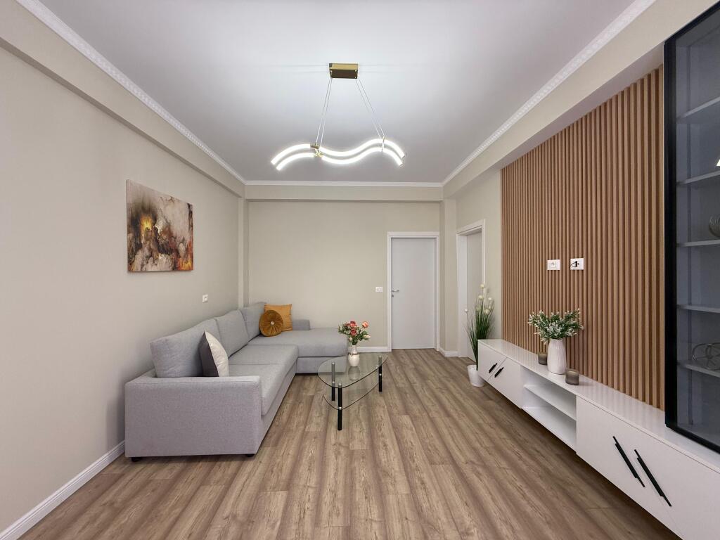 SUPER APPARTAMENTO 1+1 IN VENDITA A SPIAGGIA DURRES !