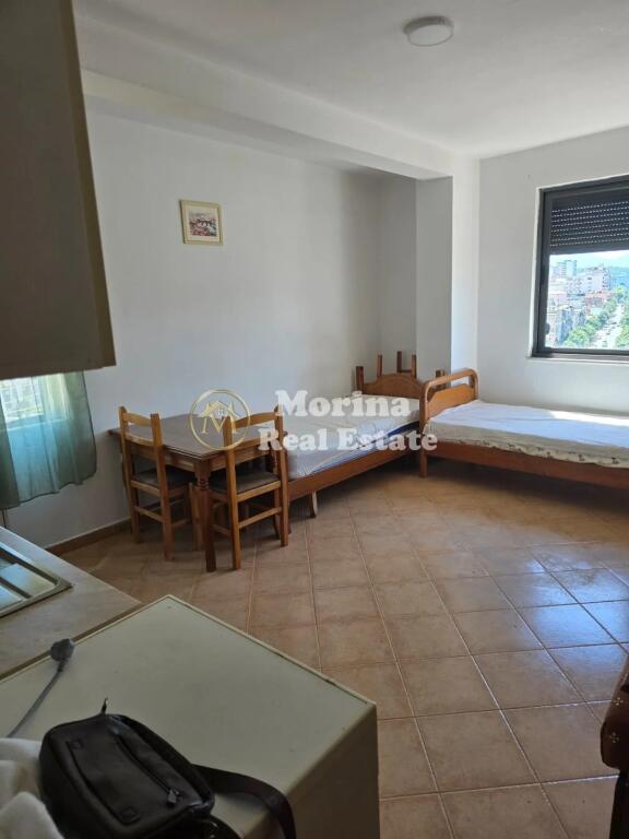 Affitto, Monolocale, presso l'ex Stazione Ferroviaria, 350 Euro/mese