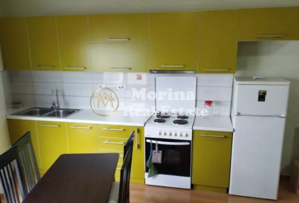 Qera,Apartament 1+1+Ballkon, 21 Dhjetori, 450 euro/muaj