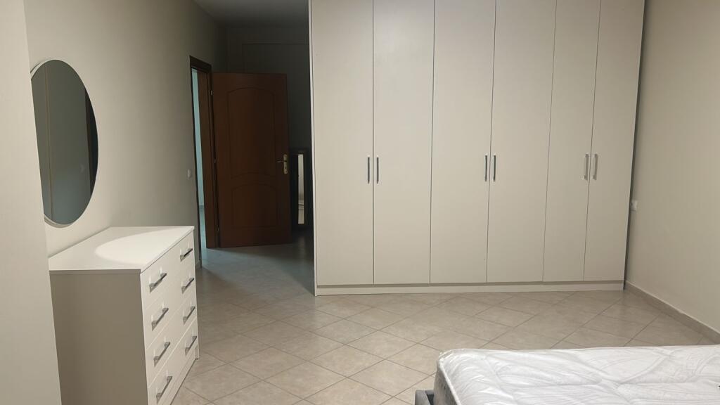 Apartament 2+1 me qira 55.000 leke