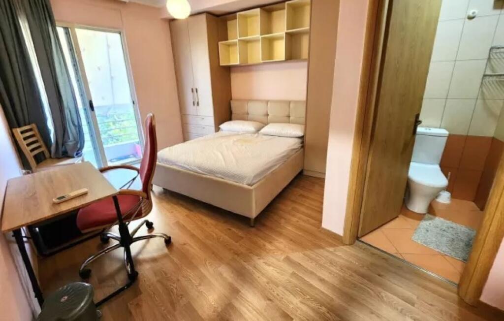 Me qera:  *2+1+2wc+2Bllkn*( S.105m2)*(📍Don Bosko - Viva market )* ||*700€/Muaj bruto*