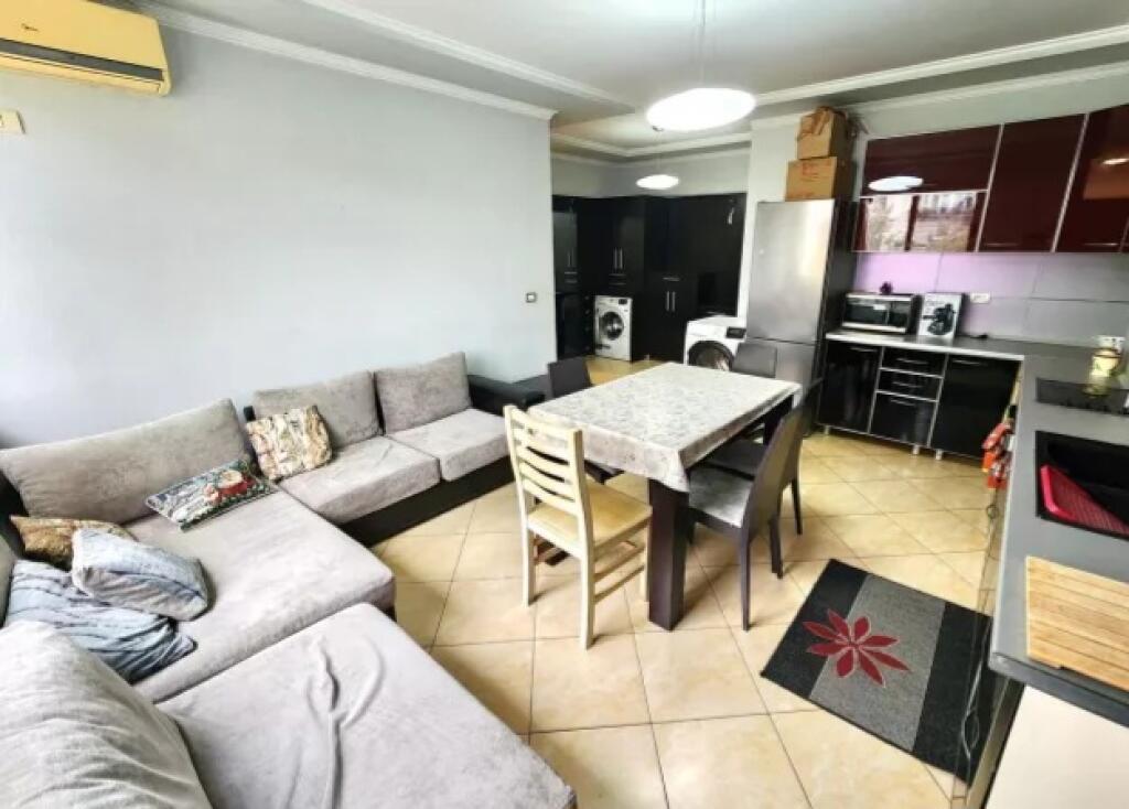 Me qera:  *2+1+2wc+2Bllkn*( S.105m2)*(📍Don Bosko - Viva market )* ||*700€/Muaj bruto*