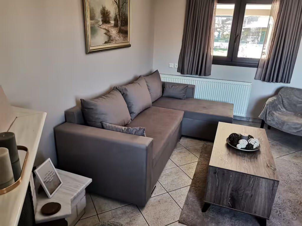 Appartamento In Affitto 2+1 In Via Fortuzi (ID B221354) Tirana