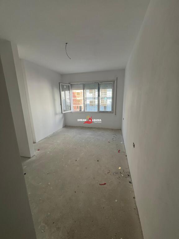 Apartament 2+1+2 Ne Shitje Ne Kamez (ID 41212076)