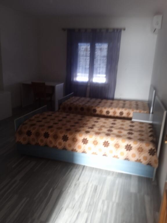 Apartament me qera 2+1
